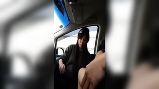 추운날엔 차에서 블로우잡이 최고지!!
