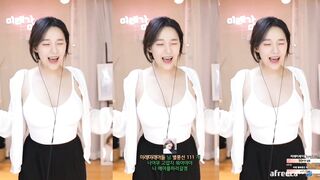 ㅁㄹ 노팬티 방송 korean bj
