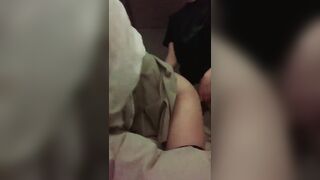 점심시간에 몰래 모텔에서 꼴릿하게 떡 치는 직장 커플 섹스 비디오
