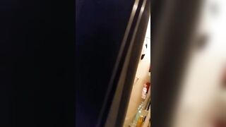 일 수영장 탈의실 몰카 2