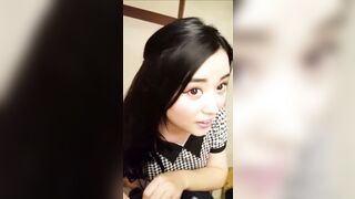 무릎꿇고 공손하게 자지빠는 대륙녀 china