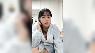 은하유료방 이불속에서 자위