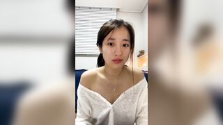 라방녀 실수로 꼭지노출 korean porn vip (1)