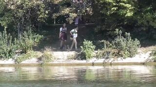 Oktoberfest_Beer_Festival_Girls_Pissing ipcam