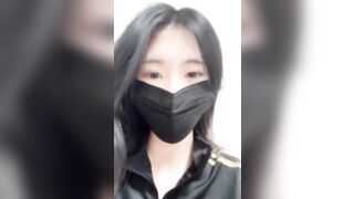 살쪗다고 홀딱벗고 보댕이 보여주는 뼈말라별스타 korean porn vip