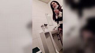 화장실-통화중일때 집중하는 펠라녀 korean porn vip