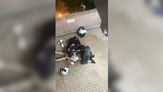 ❤️興味津々❤️ 香港の住宅団地から来た男子生徒2人と女子生徒1人が、屋外で3Pアクティビティを楽しんでいます！ ipcam 02-200426