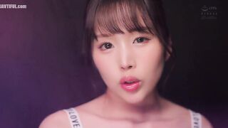 BLK-667 I went out drinking with a girl I'd never met before on a dating app... The slender, busty gal got drunk and became a kissing addict Reducing Mosaic JAV