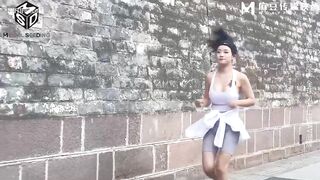 MSD-167 Fuck the Universiade Sichuan girl JAV