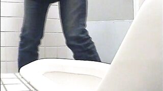 H Toilet 1-5 voyeur jp 140526 02