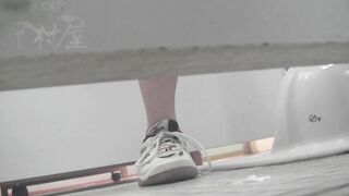 マ○コ丸見え！第三体育館潜入撮File004-File006 voyeur jp 160526 02