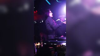 노팬티 댄서 찾으면 동체시력 인정!! korean porn vip