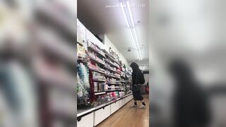 逆さ撮り-学生さんからol-主婦-スカートの中撮らせて頂きました-vol4 voyeur jp 03-250526