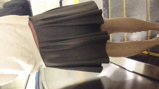 完 上品マダムのパンティ連続盗撮8days 2 allスカートめくり編 final voyeur jp 02