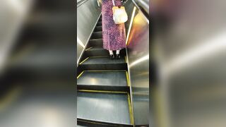 逆さめくり動画１６ ８回目のお姉さんと２回目のお姉さんが voyeur jp 02