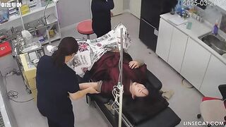 [신작] 아홉 명의 여성이 산부인과 검진을 받았다. 마취를 했음에도 불구하고 고통에 울음을 터뜨린 여성도 있었고, 마취 없이 검진을 받은 korean porn vip ipcam