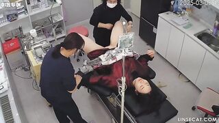 [신작] 외모에 신경 쓰는 여성들은 병원에 가기 전에 음모를 면도했지만, 예쁜 여성들은 음모를 자연스러운 상태로 유지했다 korean porn vip ipcam