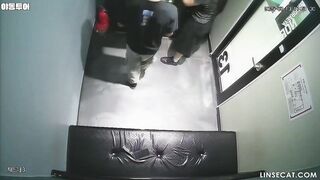 [신작] 아름다운 커플이 3일 연속 데이트를 했습니다. 여자친구는 남자친구에게 핸드잡과 구강 성교를 해 주고, 그의 성기로 젖꼭지를 문지르는 korean porn vip ipcam