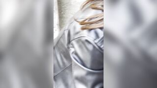 ntr挑発パンチラ 絶対わざと お砂場でお隣の奥様が見せ付け欲求不満純白パンチラｗ voyeur jp