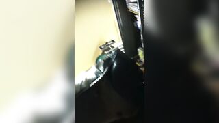 しゃがみ込み3連p voyeur jp
