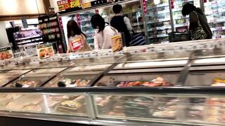 奥様さかさ01 voyeur jp