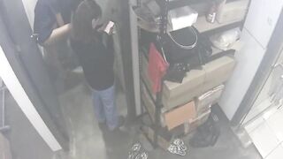 [신작] 직원 두 명의 라커룸을 몰래 감시했습니다. 여성의 속옷만 봐도 섹스를 좋아하는지 알 수 있습니다 korean porn vip ipcam