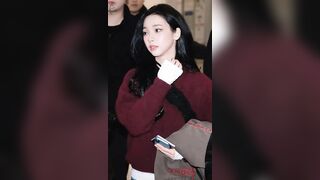 KARINA SHOWS TITS 124506 1 KPOP ALLPOP