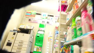 乃〇坂盗撮 可愛すぎて接写しすぎたｗアイドル級パンチラ２日分ゲット 高画質 2 voyeur jp