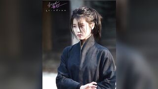 IU SHOWS TITS 124842 1 KPOP ALLPOP