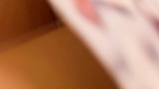 逆さ撮り突っ込み 03 猛烈な食い込みパンツ 黒髪女子にパン屋さんにて突っ込みました voyeur jp