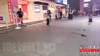 GOKUMEN – GM261 – お蔵入りだった秘蔵映像が遂に解禁‼️『街角 あなたのパンツを見せてください♥』初登場‼ gays men-rush