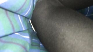 スマホで逆さ撮り68 制服姿の真面目地味系j〇 買い物中に黒タイツ越しのパンティ撮られる 素人撮影 voyeur jp