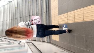 パンチラ メンヘラゴスロリ系美少女 ニットワンピース生パン女子大生を逆さ撮り voyeur jp