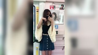 撮影バレ sっぽい激カワ美脚さん voyeur jp