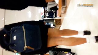 無防備極まりない激ミニ女良２人組 voyeur jp